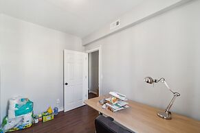 Stylish Jersey City Escape Near Nyc 1 Bedroom Condo