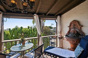 Dana Point Spanish Revival 1 Bedroom Home