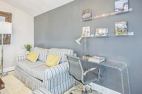 Comfy Apt 4 In Historic Museum District 1 Bedroom Duplex