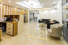 Cascadia Serviced Apartments