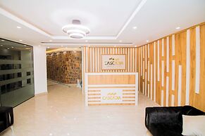 Cascadia Serviced Apartments