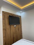 Cascadia Serviced Apartments