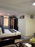 HOTEL LE KREMLIN