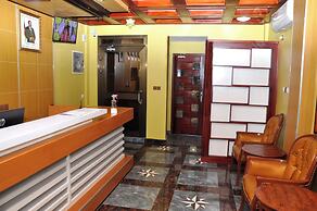 HOTEL LE KREMLIN