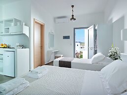 Garifalakis Comfort Rooms