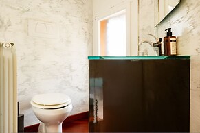 Sunset Apartment in Rome