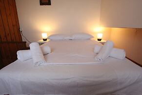 Fistiki House by Frangki