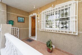 Los Alcazares - Modern Apartment - 3 Beds - 2 Bath