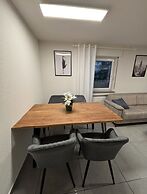 Nisay Home - Schorndorf - City Apartment