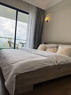 Lux Suites Capital Rise Apartments