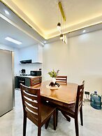 Lux Suites Capital Rise Apartments