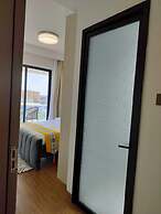 Lux Suites Capital Rise Apartments