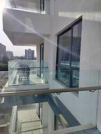 Lux Suites Capital Rise Apartments