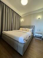 Lux Suites Capital Rise Apartments