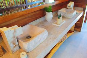 Lipsos Private Luxury beachfront home