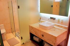 Lipsos Private Luxury beachfront home