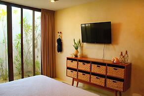 Lipsos Private Luxury beachfront home