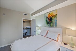 Global Luxury Suites at Woodbury