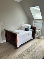 Lakeside Valley Vineyards B&B