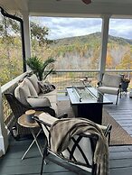 Lakeside Valley Vineyards B&B