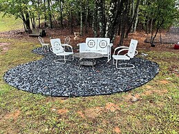 Lakeside Valley Vineyards B&B