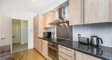 Wembley Empire Apartment - City Living