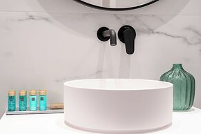 L&H CALLAO SELECTION (Adults only)