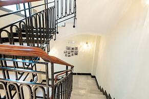 L&H CALLAO SELECTION (Adults only)