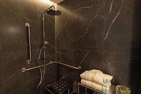 L&H CALLAO SELECTION (Adults only)