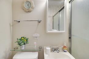 Potomac River Getaway: Walk to Marina!