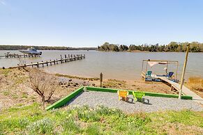 Potomac River Getaway: Walk to Marina!