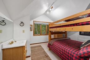 82 Lenawee Lane 5 Bedroom Home