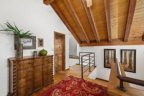 82 Lenawee Lane 5 Bedroom Home