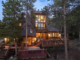 82 Lenawee Lane 5 Bedroom Home