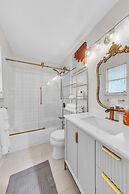 Stylish Museum Apt 3 Comfort & Culture Combined 1 Bedroom Duplex