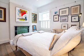 Host Stay Terrace on Canal