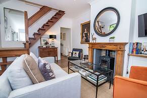 Host Stay Terrace on Canal