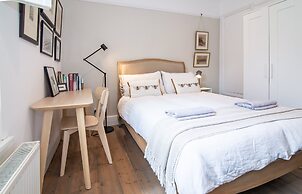 Host Stay Terrace on Canal