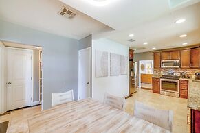 8 Mi to Dtwn: Pet-friendly Phoenix Home!