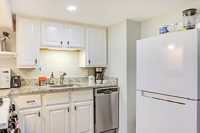 Denver Retreat in Cherry Creek: Walk to Dining!