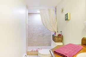 Denver Retreat in Cherry Creek: Walk to Dining!