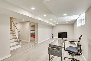 5 Mi to Downtown Baltimore: Quiet Home w/ Porch