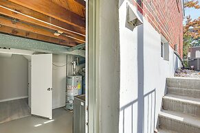 5 Mi to Downtown Baltimore: Quiet Home w/ Porch