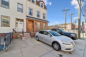 Charming Jersey City Retreat 1 Bedroom Condo
