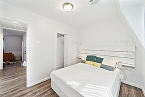 Charming Jersey City Retreat 1 Bedroom Condo