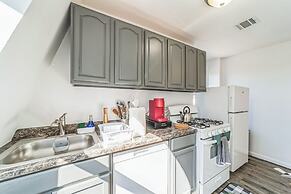 Charming Jersey City Retreat 1 Bedroom Condo