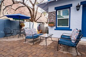 42 Chelsea Place On The Park- In Heart Of Downtown 3 Bedroom Home