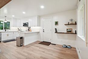 Tranquil Waterfront Escape With Harbor Views 3 Bedroom Home