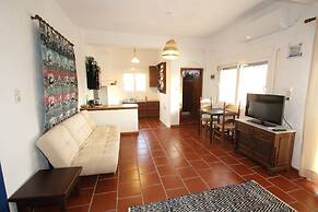 Fistiki Studio by Frangki