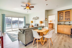 Riverfront Apt in Old Town Florence!